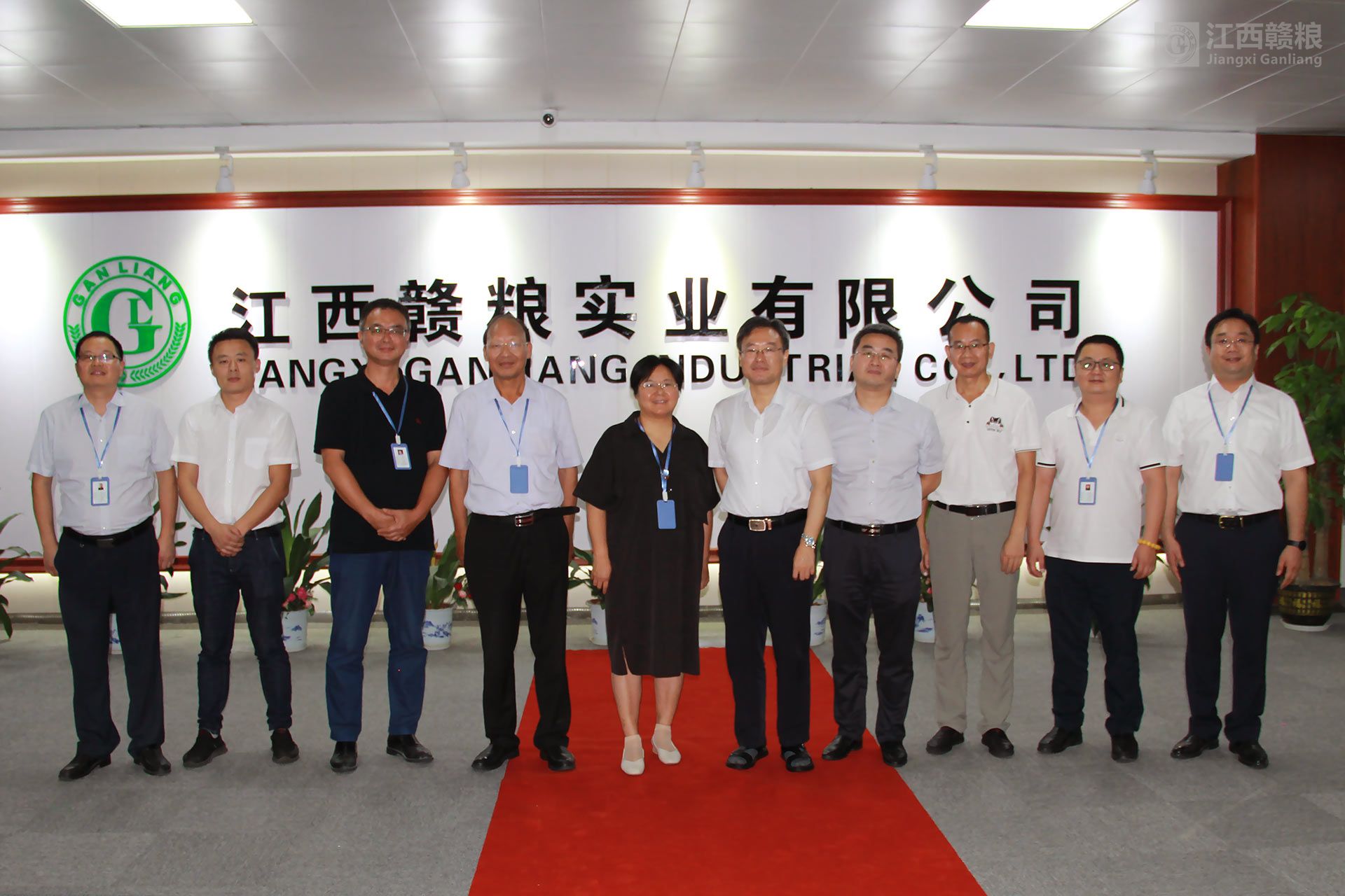 南昌县委常委陈伟峰先生一行到公司调研，宣讲政府扶持政策